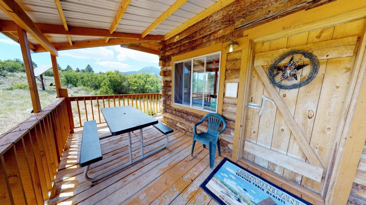 Canyon View Family Cabin, Deck, Tv Room, Games, Bbq, Campfire Monticello Exterior foto