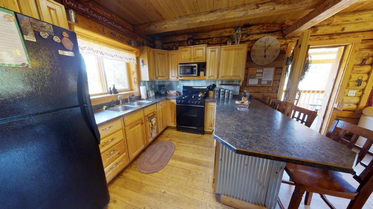 Canyon View Family Cabin, Deck, Tv Room, Games, Bbq, Campfire Monticello Exterior foto